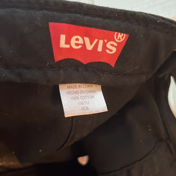 Levi’s hat - Picture 4 of 4